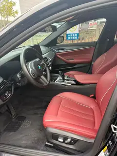 BMW 5 Series 2022 Segundo cambio 535Le M Conjunto deportivo exterior foto 4