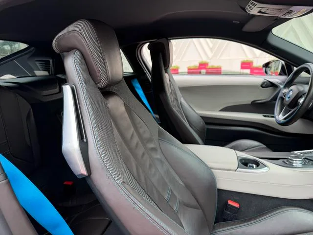 BMW i8 2014 Standard type exterior photo 6 BMW i8 2014 Standard type exterior photo 6