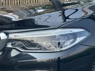 BMW 5 Series 2020 530Li Leading Type Luxury Set exterior photo 8
