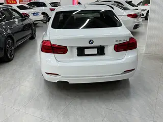 BMW 3 Series 2018 320Li Fashionable interior photo 8