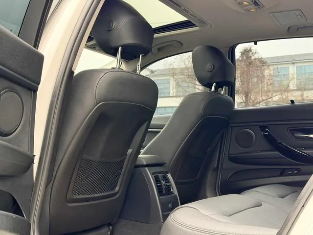 BMW 3 Series 2017 320Li Fashionable interior photo 9 BMW 3 Series 2017 320Li Fashionable interior photo 9