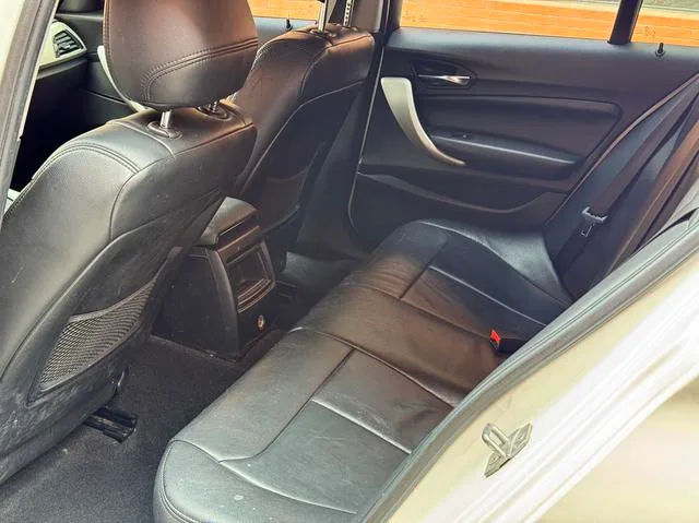BMW 1 Series (Imported) 2016 118i Leading Type interior photo 8