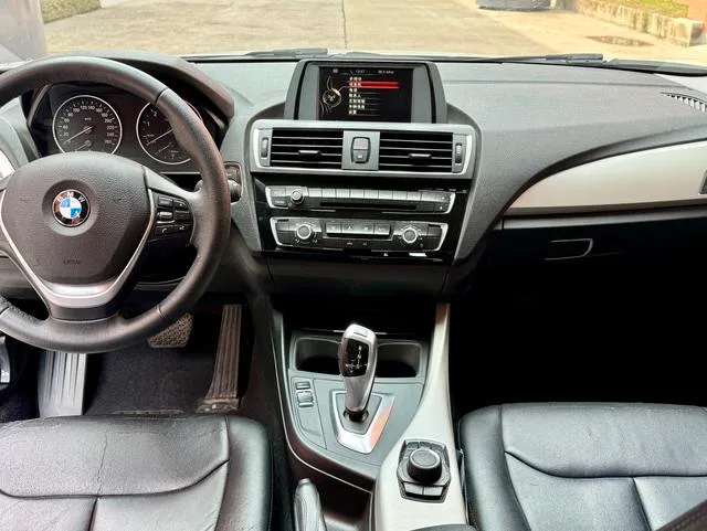 BMW 1 Series (Imported) 2016 118i Leading Type interior photo 9