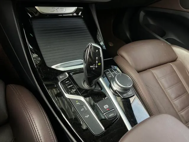 BMW X3 2019 xDrive28i M Conjunto deportivo interior foto 13