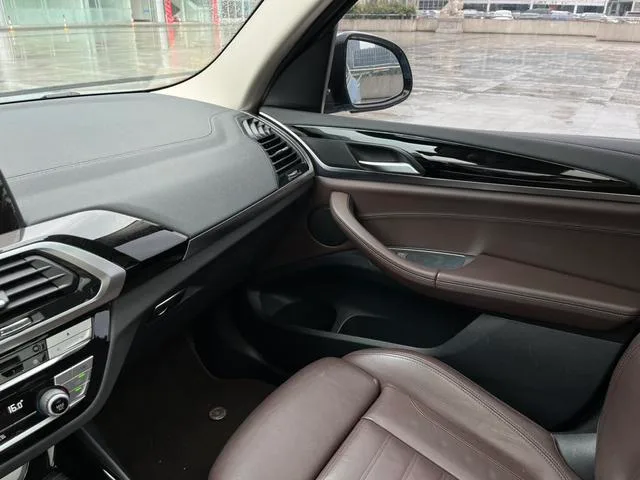 BMW X3 2019 xDrive28i M Conjunto deportivo interior foto 18