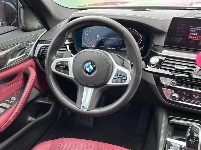 BMW 5 Series 2020 530Li Premium Class M Sports suit exterior photo 4 BMW 5 Series 2020 530Li Premium Class M Sports suit exterior photo 4