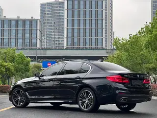 BMW 5 Series 2020 530Li Premium Class M Sports suit interior photo 9 BMW 5 Series 2020 530Li Premium Class M Sports suit interior photo 9