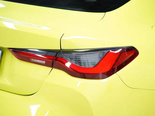 BMW M4 2021 M4 Coupé Version Thunder extérieur photo 6