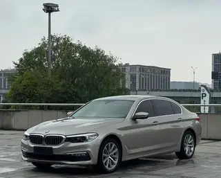 BMW 5 Series 2018 528Li Edición especial listada
