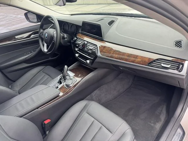 BMW 5 Series 2018 528Li Edición especial listada exterior foto 7 BMW 5 Series 2018 528Li Edición especial listada exterior foto 7