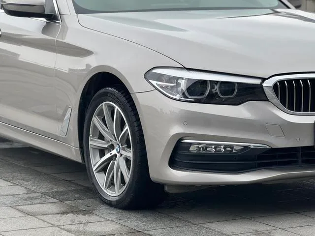 BMW 5 Series 2018 528Li Edición especial listada interior foto 14 BMW 5 Series 2018 528Li Edición especial listada interior foto 14