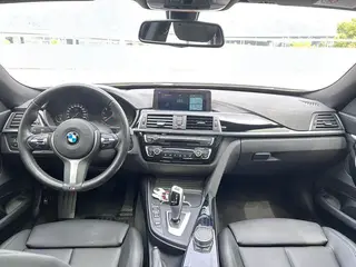 BMW 3 Series GT 2020 320i M Sports suit interior photo 13 BMW 3 Series GT 2020 320i M Sports suit interior photo 13