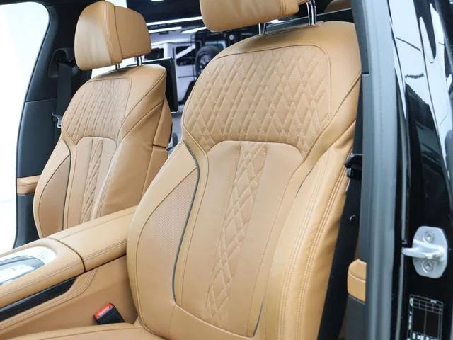 BMW 7 Series 2018 730Li Premium Class M Sports suit exterior photo 3