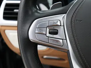 BMW 7 Series 2018 730Li Premium Class M Sports suit interior photo 17