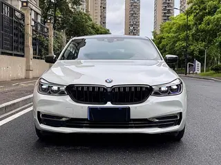 BMW 6 Series GT 2019 630i Luxury Design Set exterior photo 2