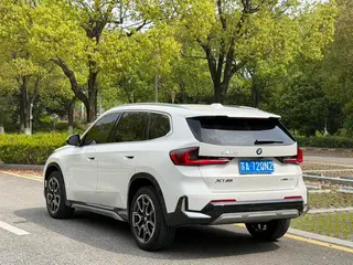 BMW X1 2023 sDrive25Li X Traje de diseño exterior foto 7 BMW X1 2023 sDrive25Li X Traje de diseño exterior foto 7