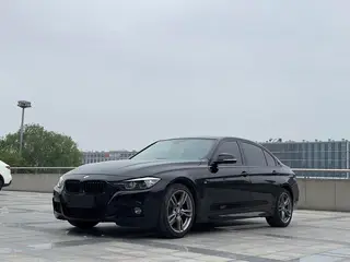 BMW 3 Series 2019 320Li M Édition de nuit sportive Yao