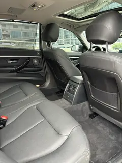 BMW 3 Series 2019 320Li M Sports Obsidian Night Edition interior photo 19