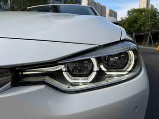 BMW 3 Series 2017 320Li Estilo de moda exterior foto 2 BMW 3 Series 2017 320Li Estilo de moda exterior foto 2