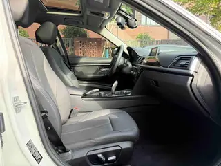BMW 3 Series 2017 320Li Estilo de moda interior foto 11 BMW 3 Series 2017 320Li Estilo de moda interior foto 11