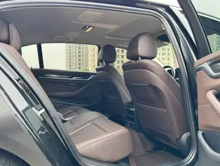 BMW 5 Series 2021 525Li Ensemble de luxe intérieur photo 16