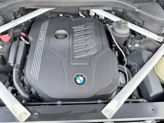 BMW X7 2020 xDrive40i Premium Class M Sports suit interior photo 18