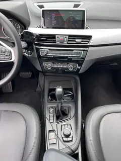 BMW X1 2016 sDrive18Li Estilo de moda interior foto 11