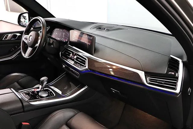 BMW X5 M 2020 X5 M interior photo 15 BMW X5 M 2020 X5 M interior photo 15