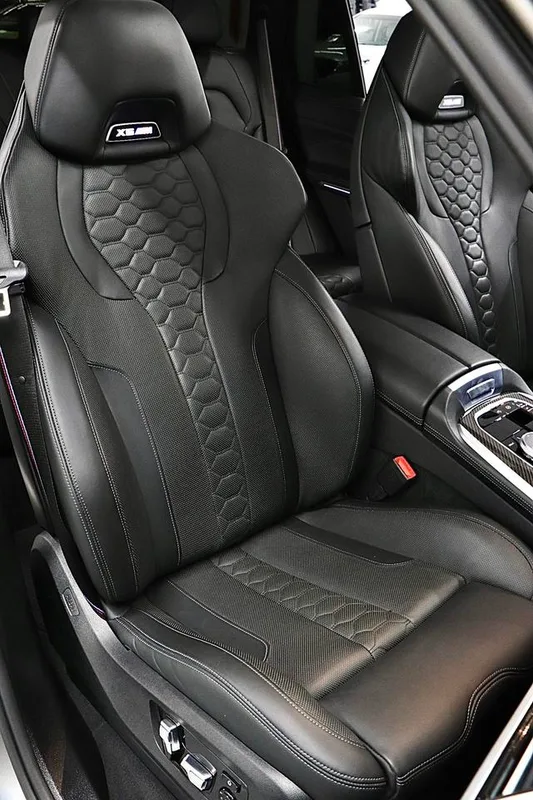 BMW X5 M 2020 X5 M interior photo 16 BMW X5 M 2020 X5 M interior photo 16