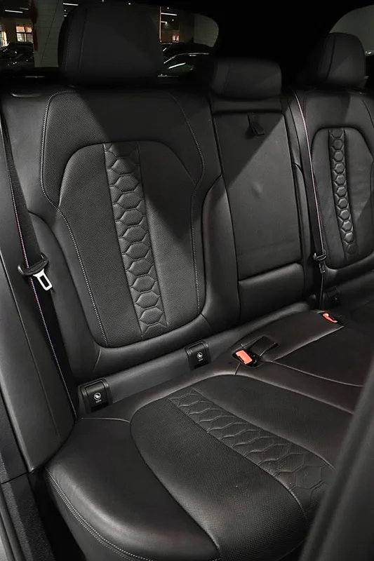 BMW X5 M 2020 X5 M interior photo 19 BMW X5 M 2020 X5 M interior photo 19