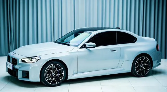 BMW M2 2023 M2 Coupe exterior photo 2
