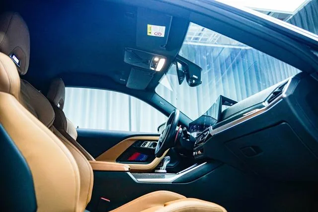 BMW M2 2023 M2 Coupe interior photo 16