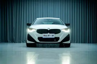 BMW 2 Series 2025 M240i xDrive Coupe exterior photo 3 BMW 2 Series 2025 M240i xDrive Coupe exterior photo 3