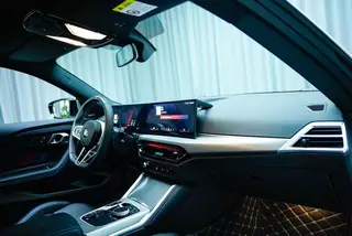 BMW 2 Series 2025 M240i xDrive Coupe interior photo 11 BMW 2 Series 2025 M240i xDrive Coupe interior photo 11