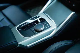 BMW 2 Series 2025 M240i xDrive Coupe interior photo 13 BMW 2 Series 2025 M240i xDrive Coupe interior photo 13