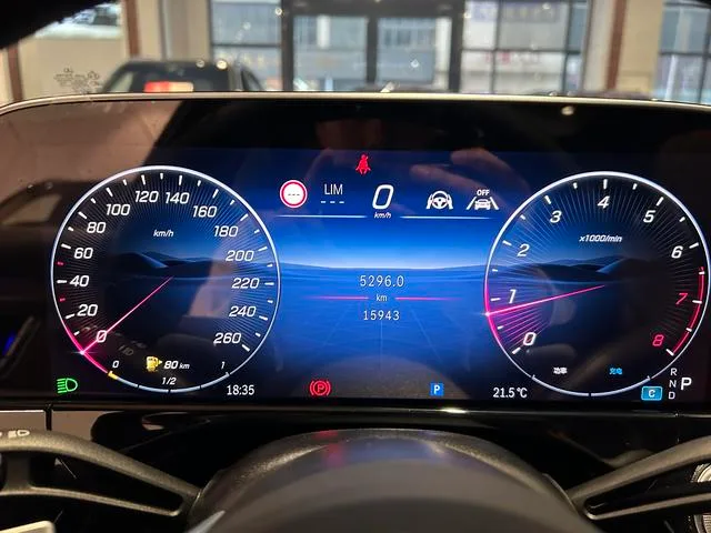 Mercedes-Benz E-Class 2025 Restyling E 300 L Luxury type Passenger car exterior photo 5 Mercedes-Benz E-Class 2025 Restyling E 300 L Luxury type Passenger car exterior photo 5