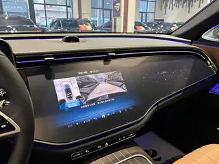 Mercedes-Benz E-Class 2025 Restyling E 300 L Luxury type Passenger car interior photo 13 Mercedes-Benz E-Class 2025 Restyling E 300 L Luxury type Passenger car interior photo 13