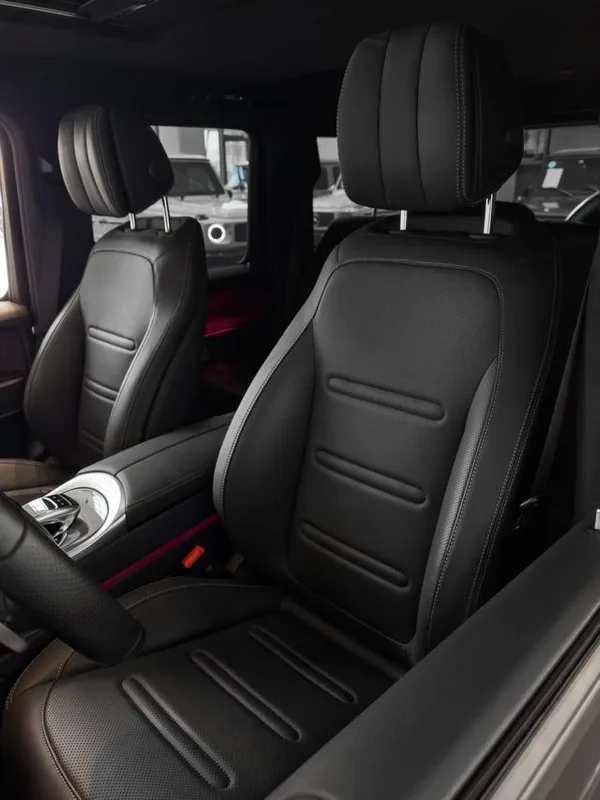 Mercedes-Benz G-Class 2022 G 500 interior photo 9