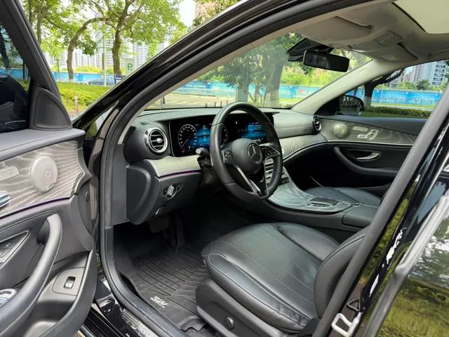 Mercedes-Benz E-Class 2022 Three changes E 300 L Fashionable Passenger car exterior photo 4 Mercedes-Benz E-Class 2022 Three changes E 300 L Fashionable Passenger car exterior photo 4