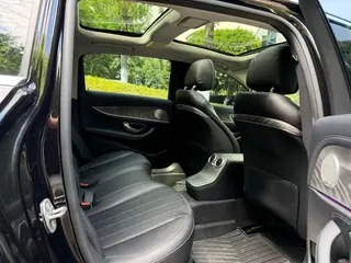 Mercedes-Benz E-Class 2022 Three changes E 300 L Fashionable Passenger car exterior photo 8 Mercedes-Benz E-Class 2022 Three changes E 300 L Fashionable Passenger car exterior photo 8
