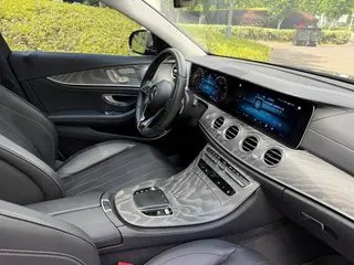 Mercedes-Benz E-Class 2022 Three changes E 300 L Fashionable Passenger car exterior photo 9 Mercedes-Benz E-Class 2022 Three changes E 300 L Fashionable Passenger car exterior photo 9