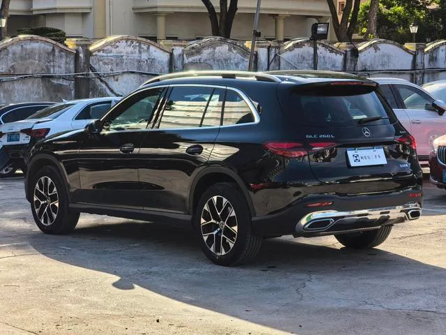 Mercedes-Benz GLC 2025 GLC 260 L 4MATIC Dynamic 5 seat exterior photo 7 Mercedes-Benz GLC 2025 GLC 260 L 4MATIC Dynamic 5 seat exterior photo 7