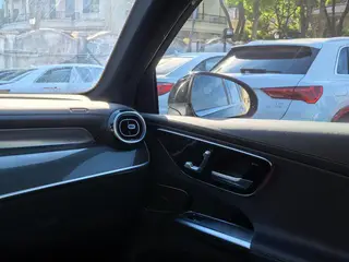 Mercedes-Benz GLC 2025 GLC 260 L 4MATIC Dynamic 5 seat interior photo 11 Mercedes-Benz GLC 2025 GLC 260 L 4MATIC Dynamic 5 seat interior photo 11