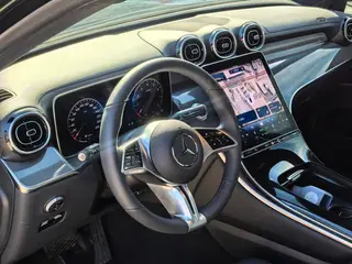 Mercedes-Benz GLC 2025 GLC 260 L 4MATIC Dynamic 5 seat interior photo 14 Mercedes-Benz GLC 2025 GLC 260 L 4MATIC Dynamic 5 seat interior photo 14