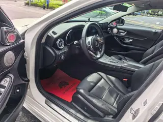 Mercedes-Benz C-Class 2021 C 260 L Sports version interior photo 12 Mercedes-Benz C-Class 2021 C 260 L Sports version interior photo 12