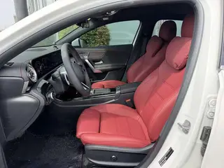 Mercedes-Benz A-Class 2025 A 200 L Fashion Edition interior photo 12
