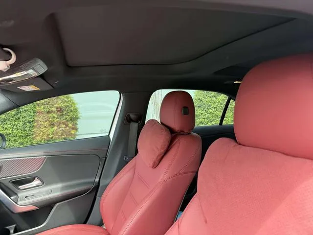 Mercedes-Benz A-Class 2025 A 200 L Fashion Edition interior photo 15