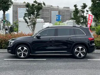 Mercedes-Benz GLB 2023 GLB 220 Fashionable exterior photo 3 Mercedes-Benz GLB 2023 GLB 220 Fashionable exterior photo 3