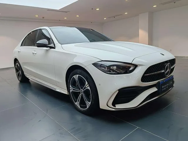 Mercedes-Benz C-Class 2022 C 260 L Hao Night Sports Edition exterior photo 2 Mercedes-Benz C-Class 2022 C 260 L Hao Night Sports Edition exterior photo 2