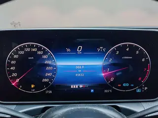 Mercedes-Benz C-Class 2022 C 260 L Hao Night Sports Edition interior photo 12 Mercedes-Benz C-Class 2022 C 260 L Hao Night Sports Edition interior photo 12